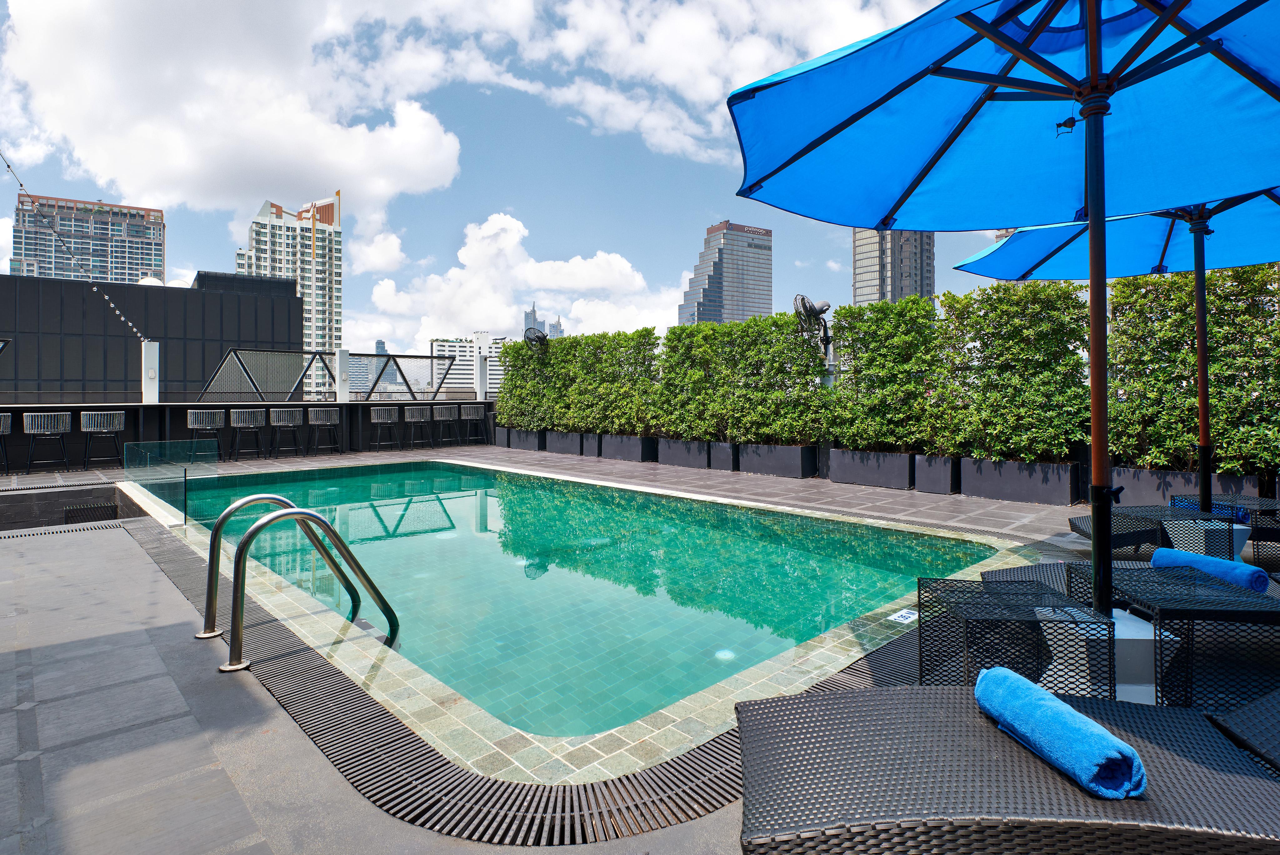 Sora Hotel Silom Bangkok Esterno foto
